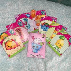 Shopkins Collectible cards 8 w/ figures